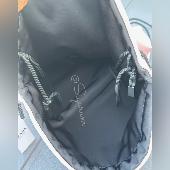 Prada backpack - Picture 9 of 10
